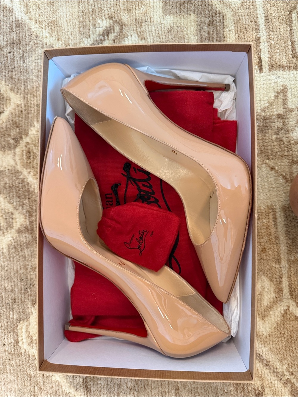 Christian Louboutin Pigalle Follies 100 Nude Patent Leather 39